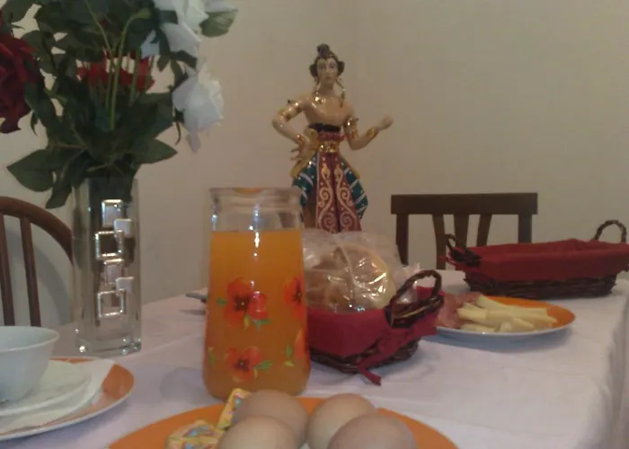 Emily House Bed & Breakfast